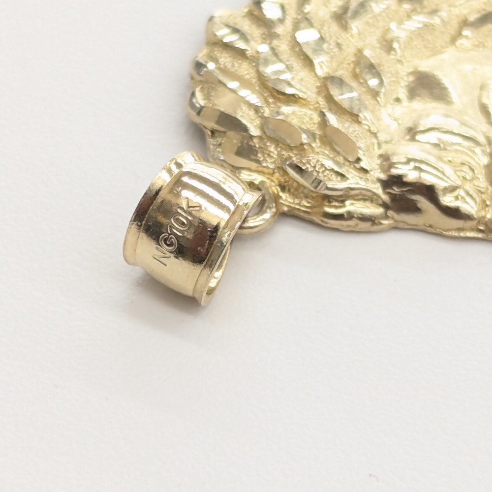 10kt Real Gold Lion Face Pendant - Picture 6 of 6